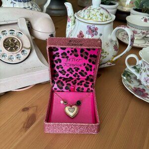 Vintage Betsey Johnson Necklace Heart Pendant "Be Mine"